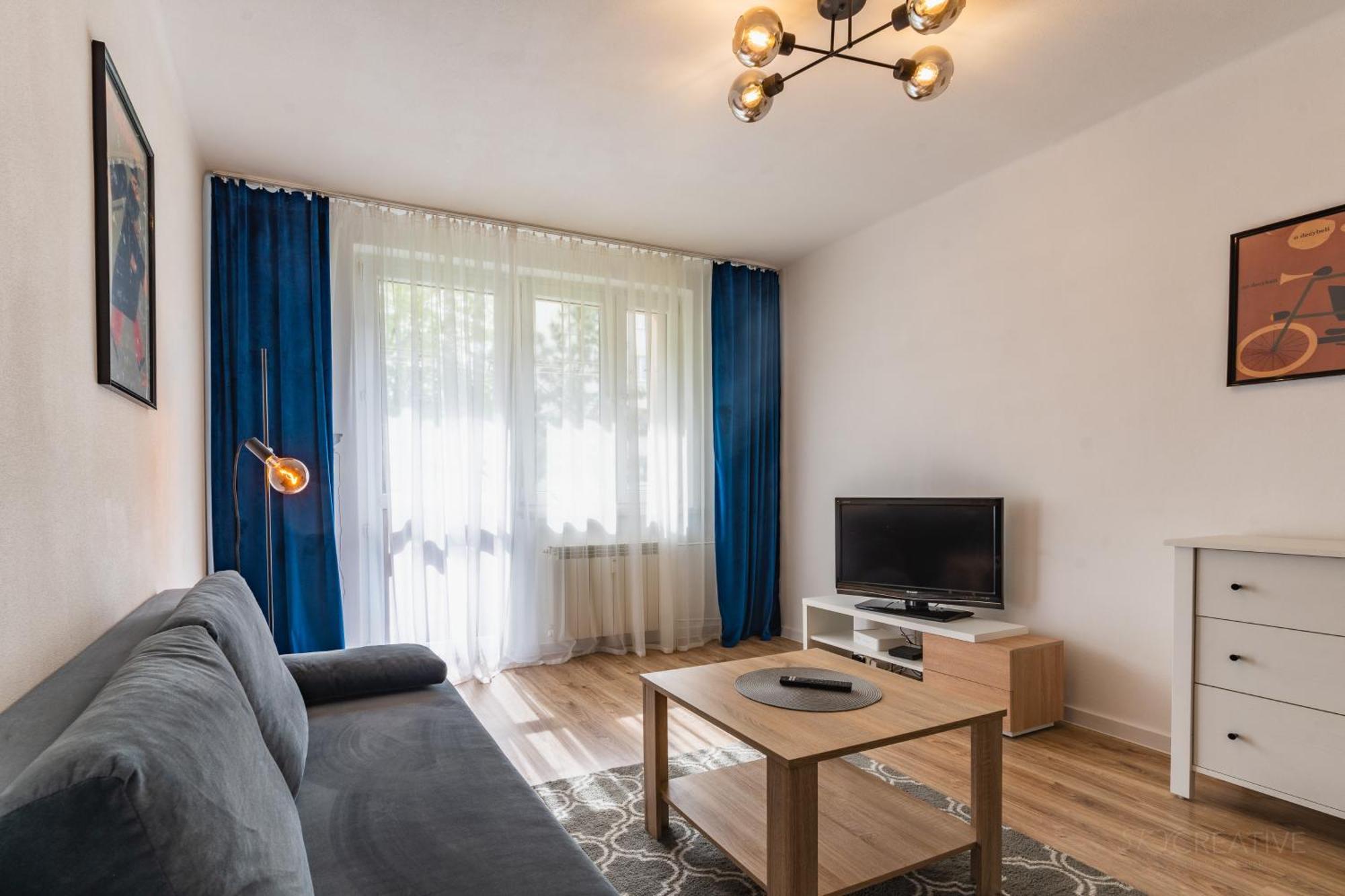 Sky Apartment 1 Oswiecim Bagian luar foto